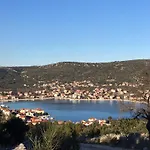Pika Smokvina 2a Vinišće